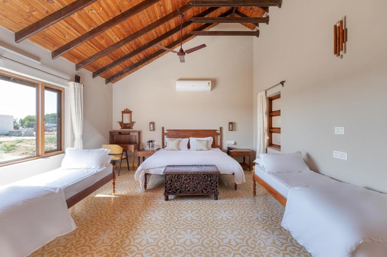 Appartamento The Kutchh Courtyard Kukma Esterno foto