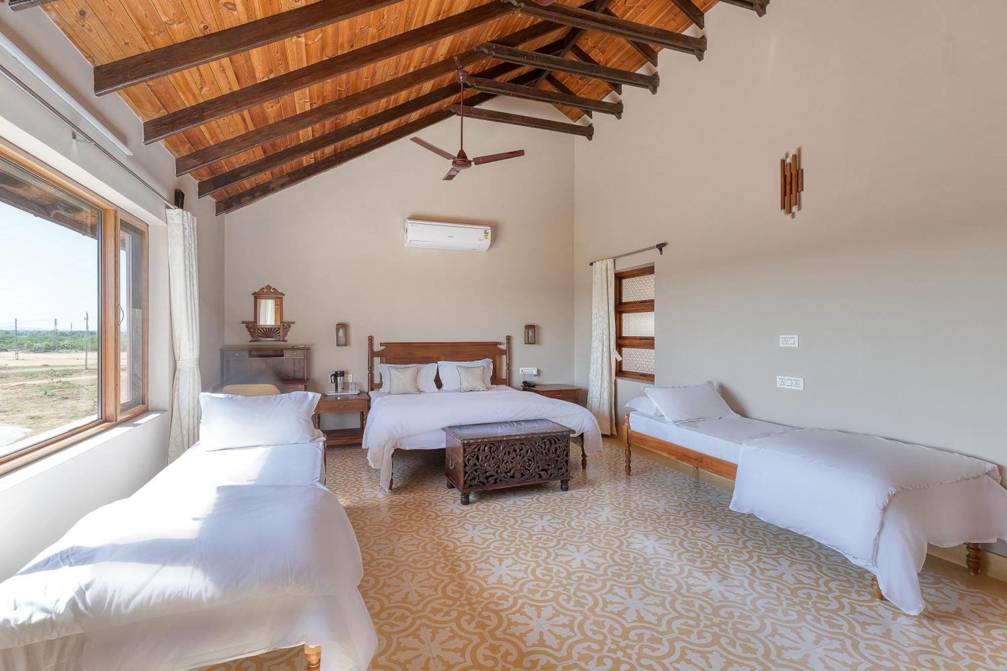 Appartamento The Kutchh Courtyard Kukma Esterno foto